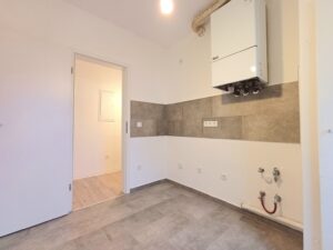 20251128_095937_resized